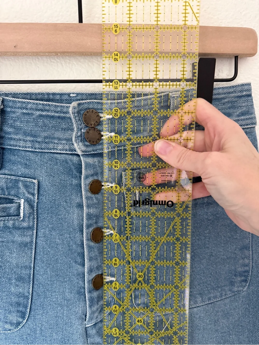 Apiece Apart Marston Jeans in Light Wash - 2 - EUC - High waisted button fly
